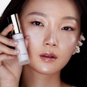 SKINFINISH LIGHTSTRUCK LIQUID HIGHLIGHTER